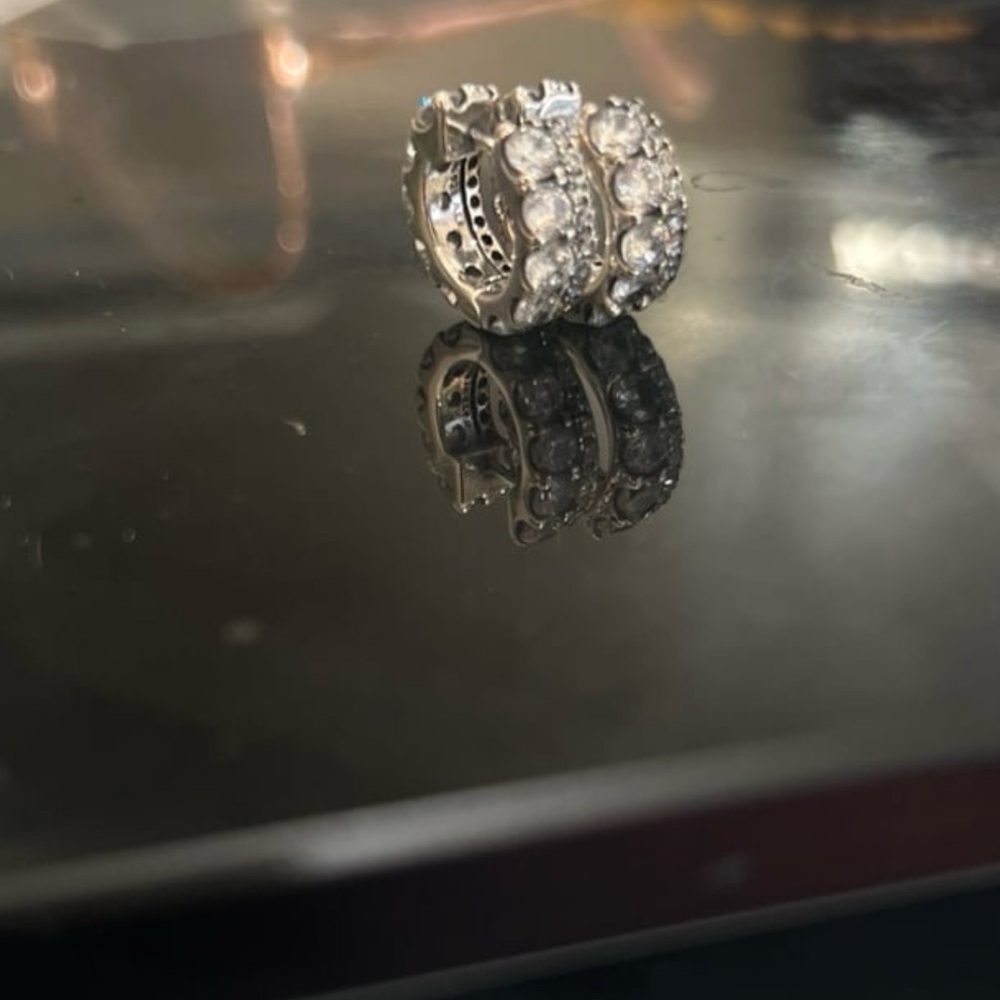 Double Band Pavé Hoop EarringsSterling silver from Pandora - Picture 4 of 10